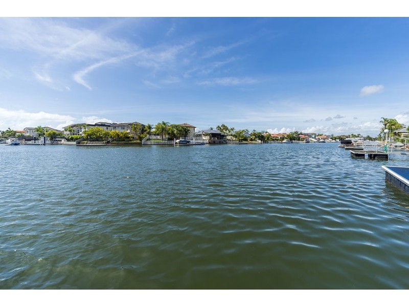 126 Lae Drive, Runaway Bay QLD 4216