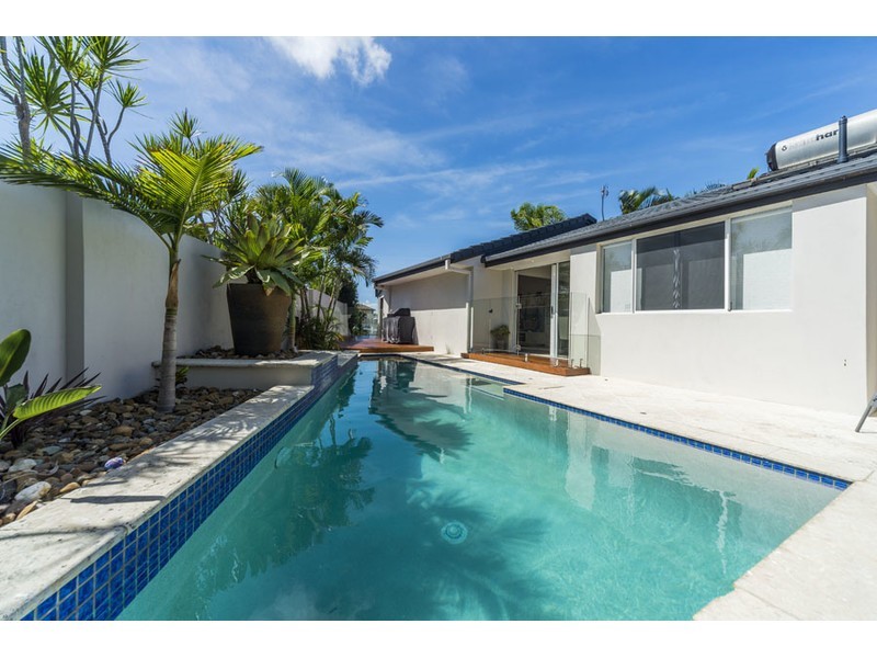 126 Lae Drive, Runaway Bay QLD 4216