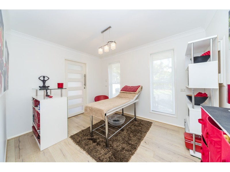 126 Lae Drive, Runaway Bay QLD 4216