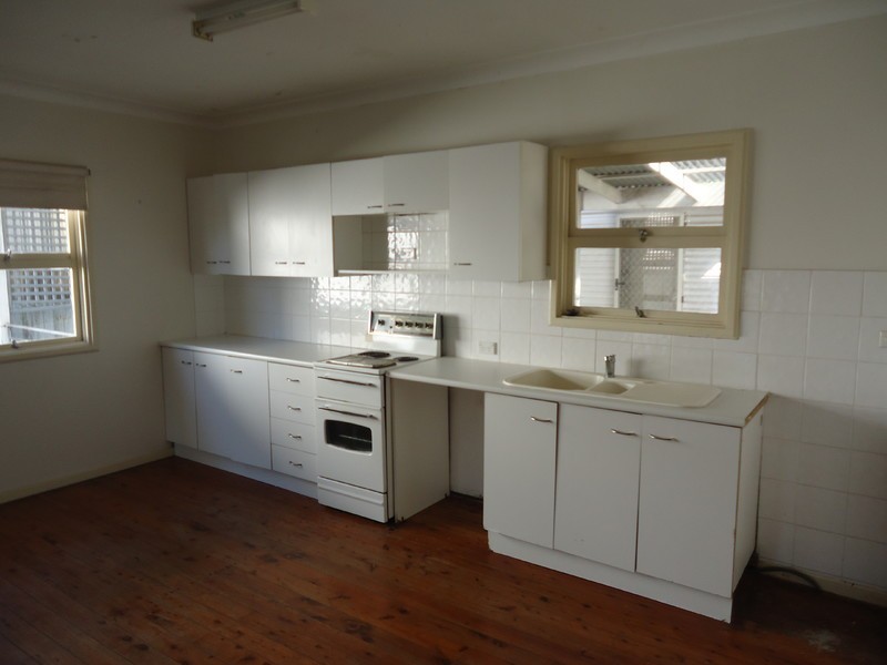 26 Heydon Avenue, Labrador QLD 4215
