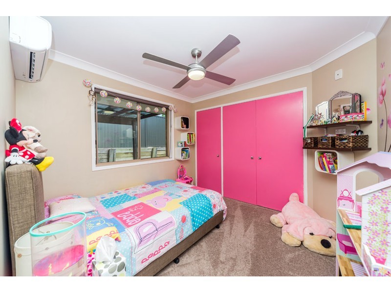 17 Spikes Court, Arundel QLD 4214