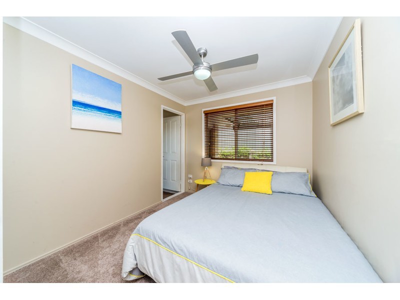 17 Spikes Court, Arundel QLD 4214