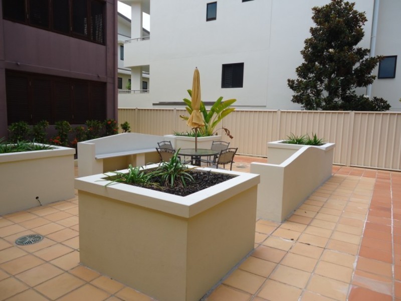 15/89 Bayview Street, Runaway Bay QLD 4216