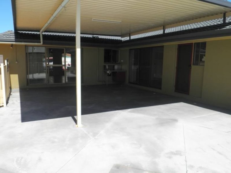 4 Burrinjuck Drive, Coombabah QLD 4216