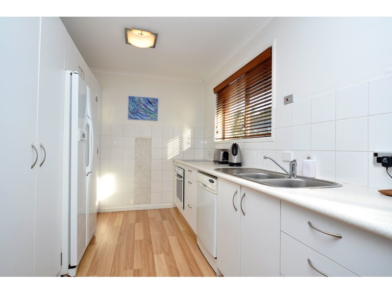 66 Hollywell Road, Biggera Waters QLD 4216