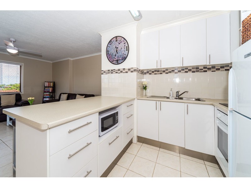 7/32 Imperial Parade, Labrador QLD 4215