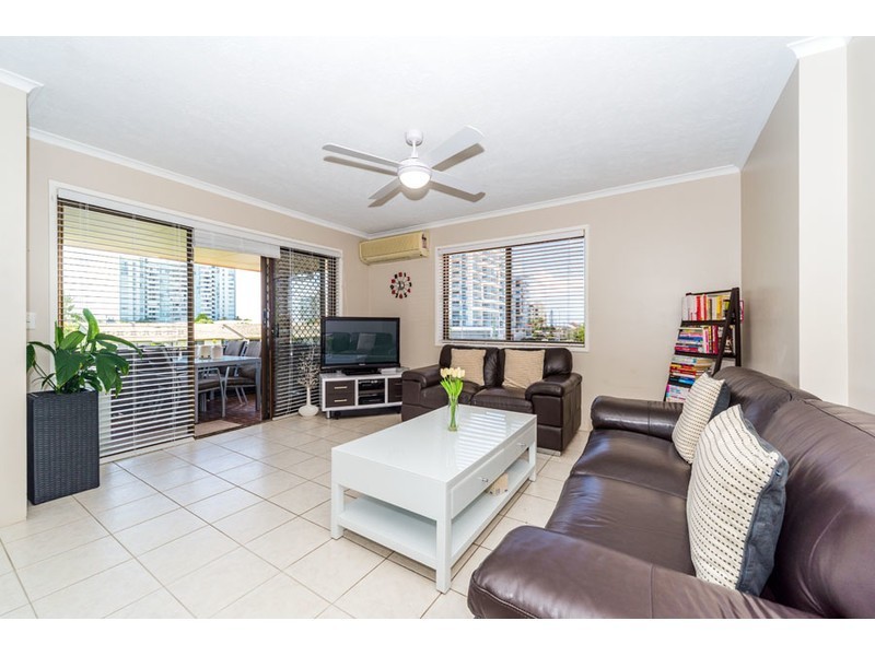 7/32 Imperial Parade, Labrador QLD 4215