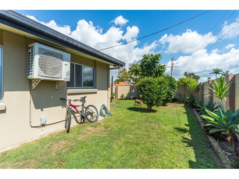 1/10 Cassia Street, Runaway Bay QLD 4216