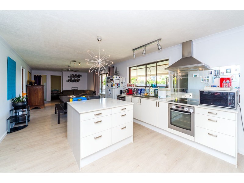 3 Primrose Court, Hollywell QLD 4216