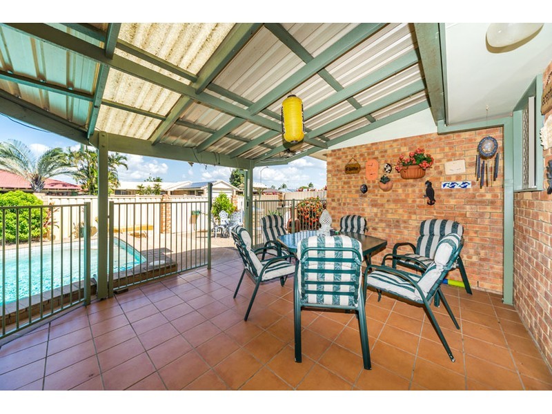 1 Waranga Way, Coombabah QLD 4216