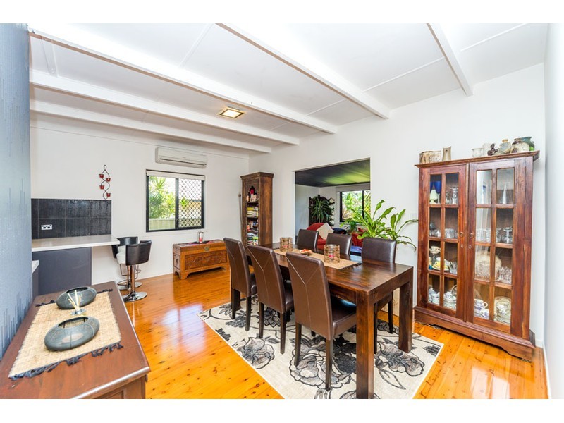 15 Jacaranda Avenue, Hollywell QLD 4216