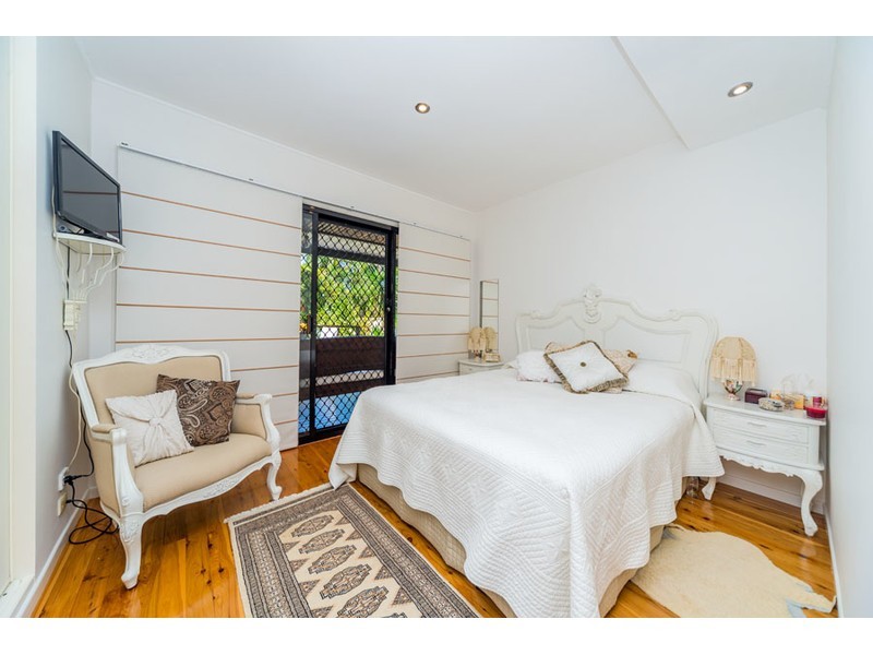 15 Jacaranda Avenue, Hollywell QLD 4216