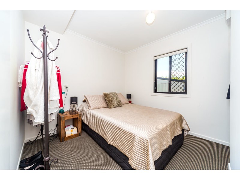 15 Jacaranda Avenue, Hollywell QLD 4216