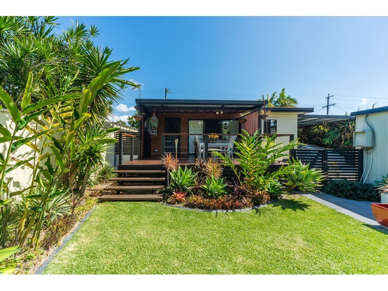 15 Jacaranda Avenue, Hollywell QLD 4216