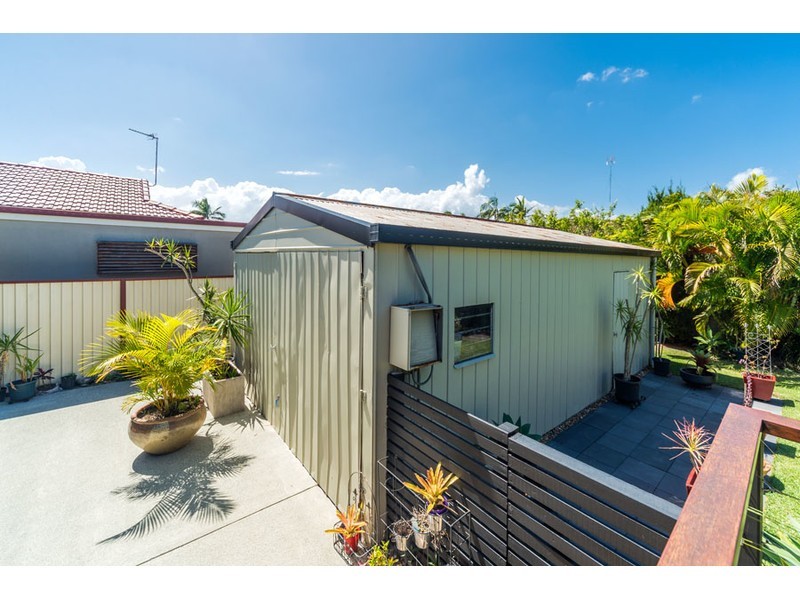 15 Jacaranda Avenue, Hollywell QLD 4216