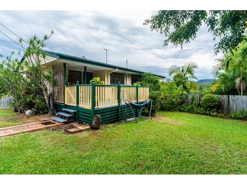 10 Tenalga Street, Nerang QLD 4211