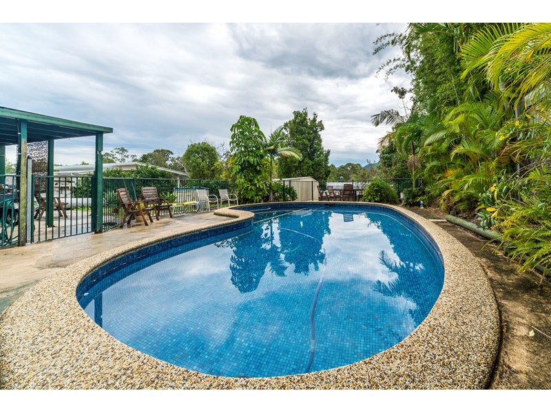 10 Tenalga Street, Nerang QLD 4211