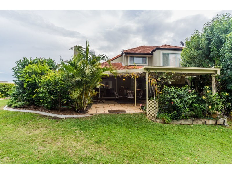 17/19 Santa Barbara Road, Hope Island QLD 4212