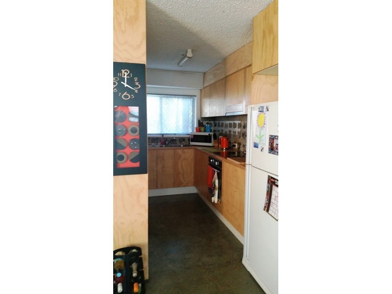 11/3 Proud Street, Labrador QLD 4215