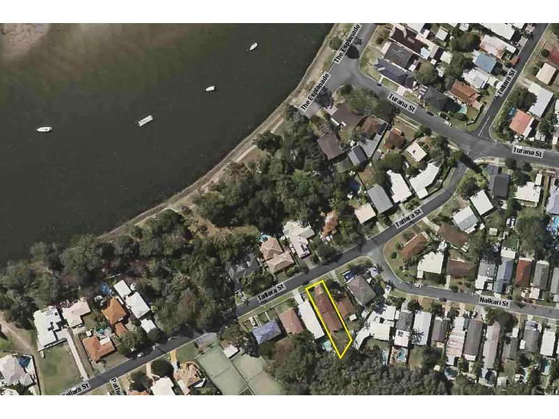 17 Tallara Street, Coombabah QLD 4216