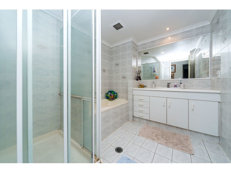 32/41A Broadwater Street, Runaway Bay QLD 4216