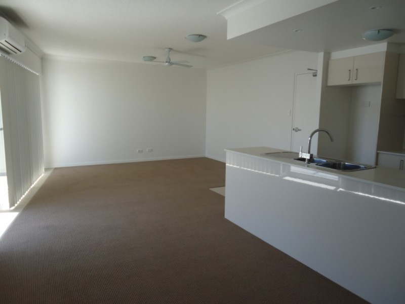 8/3 Brighton Street, Biggera Waters QLD 4216