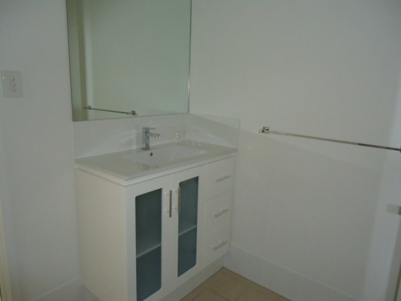 8/3 Brighton Street, Biggera Waters QLD 4216