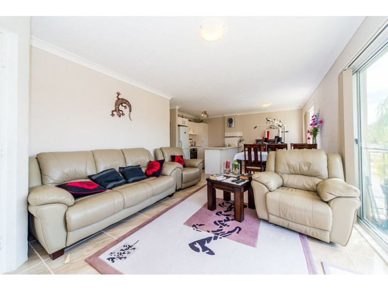 35/13 Brown Street, Labrador QLD 4215