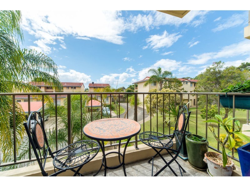 35/13 Brown Street, Labrador QLD 4215