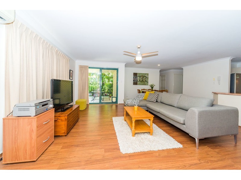 8/39-41 McMillan Street, Labrador QLD 4215