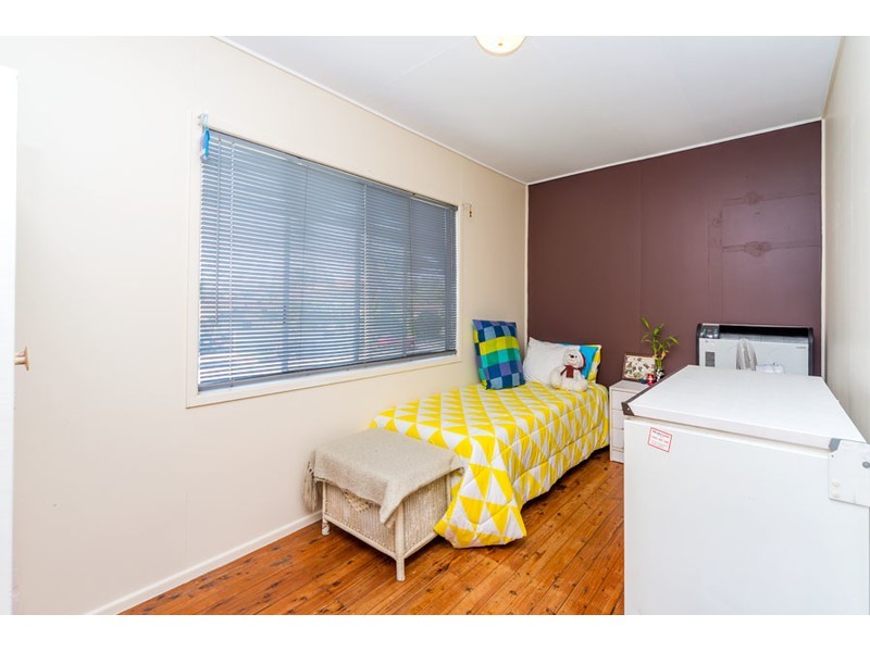 288 Bayview Street, Hollywell QLD 4216