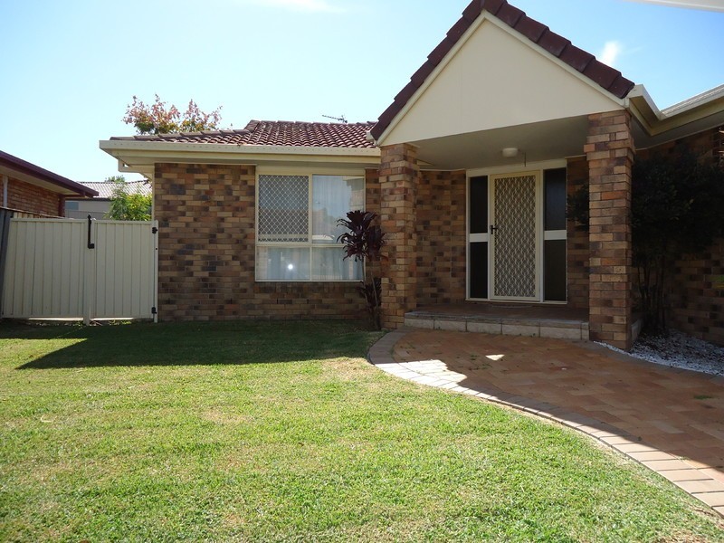 61 Arnold Palmer Drive, Parkwood QLD 4214