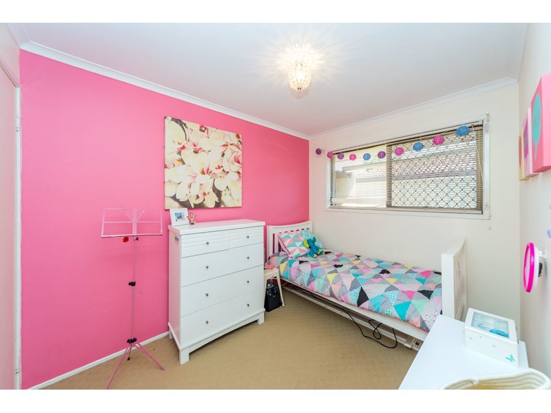 10 Menindee Avenue, Coombabah QLD 4216