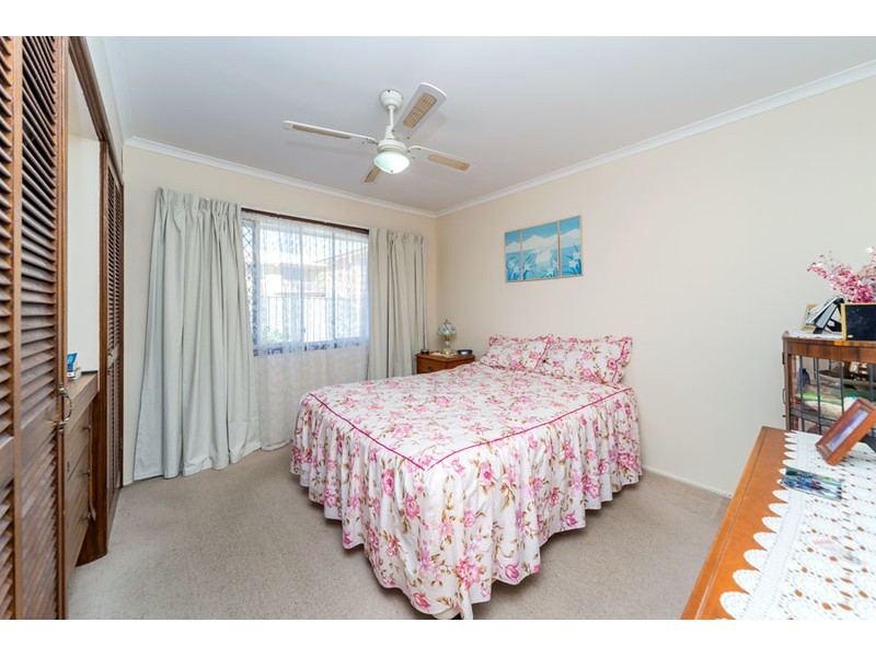 2/9 Drake Avenue, Paradise Point QLD 4216