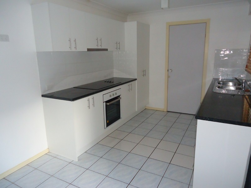 32 Hepworth Street, Arundel QLD 4214