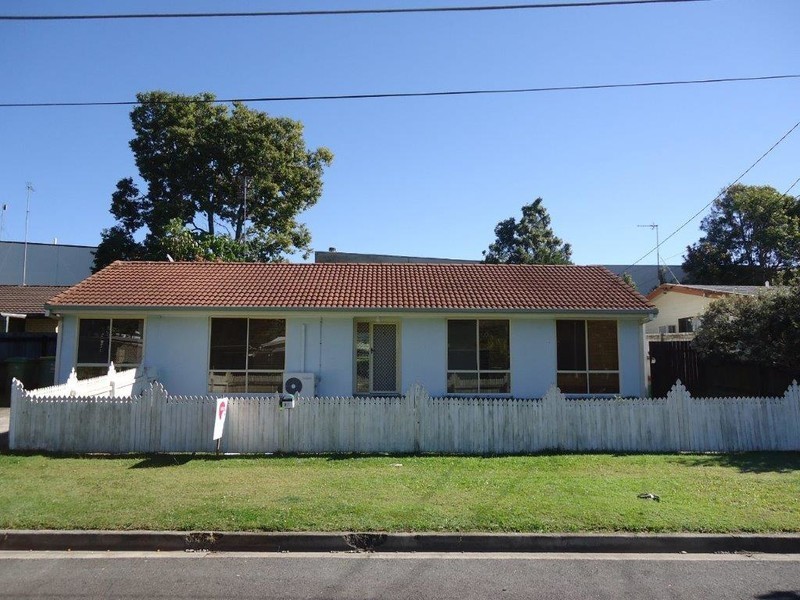 32 Hepworth Street, Arundel QLD 4214