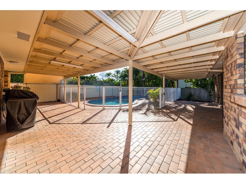 30 Salvia Street, Hollywell QLD 4216