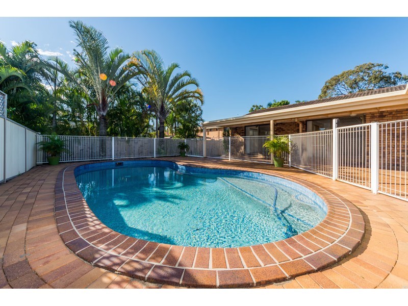 30 Salvia Street, Hollywell QLD 4216