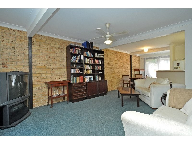 3/77 Olsen Avenue, Labrador QLD 4215