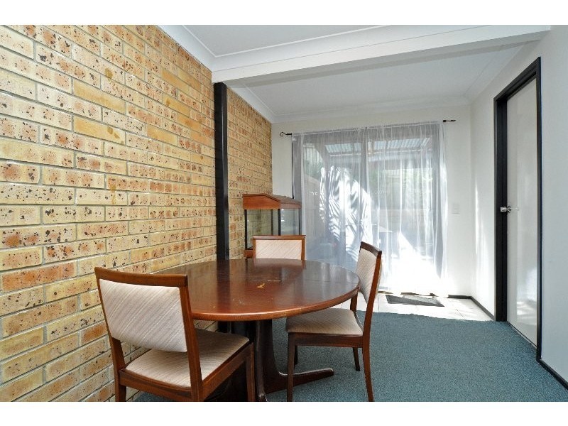 3/77 Olsen Avenue, Labrador QLD 4215