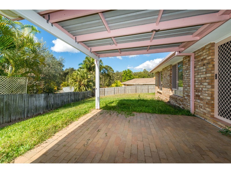 254 Mildura Drive, Helensvale QLD 4212