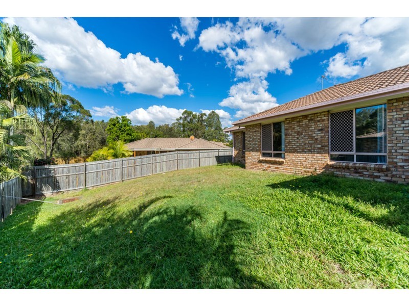 254 Mildura Drive, Helensvale QLD 4212