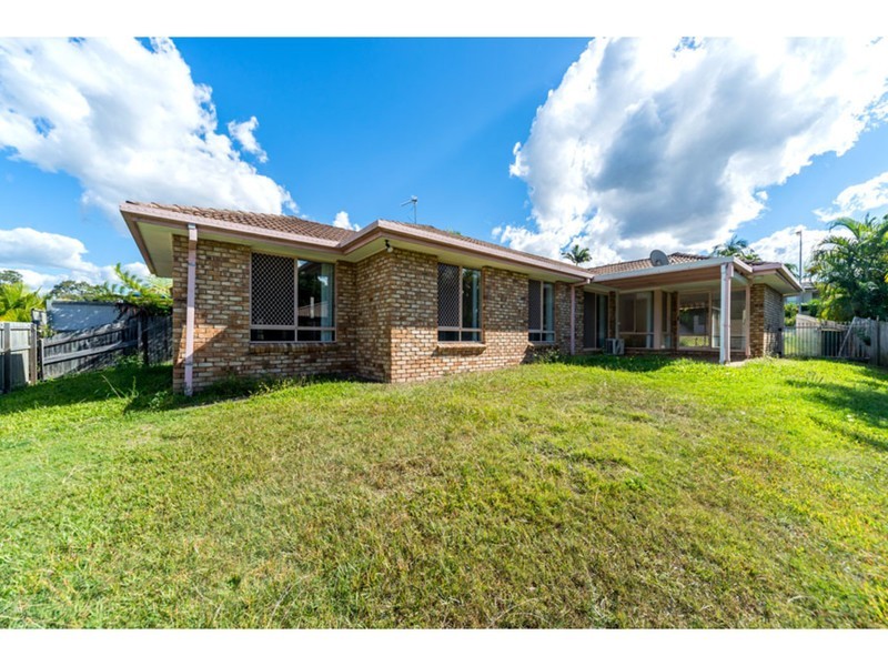 254 Mildura Drive, Helensvale QLD 4212