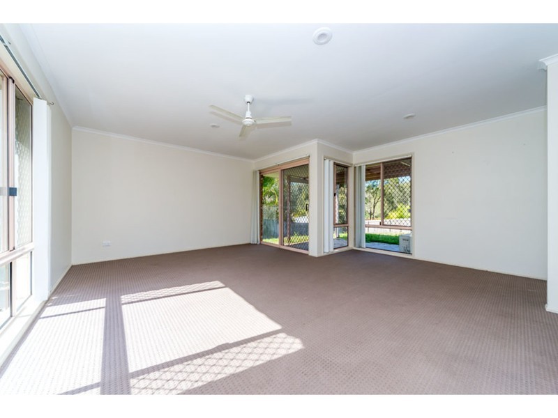 254 Mildura Drive, Helensvale QLD 4212