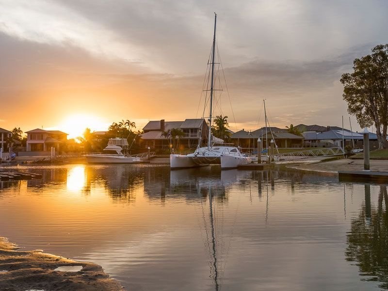 10 Namatjira Street, Paradise Point QLD 4216