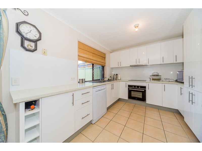 2/102 Kangaroo Avenue, Coombabah QLD 4216
