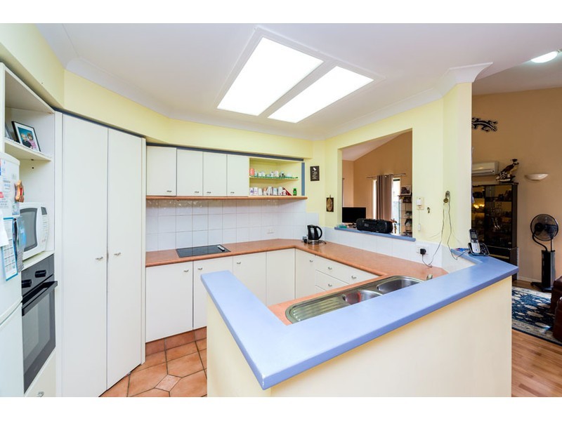 14 Myola Court, Coombabah QLD 4216