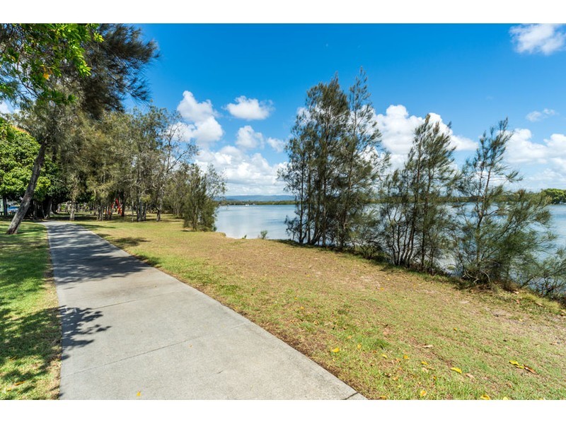 14 Myola Court, Coombabah QLD 4216