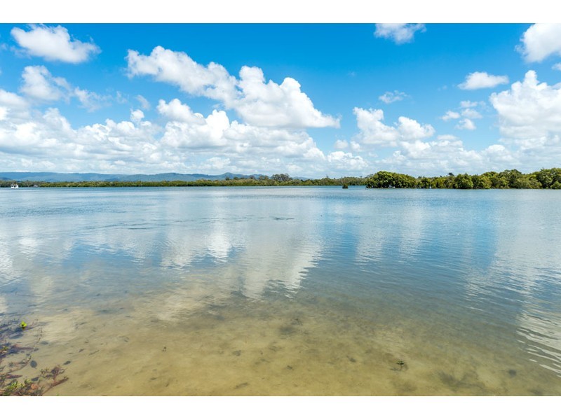 14 Myola Court, Coombabah QLD 4216