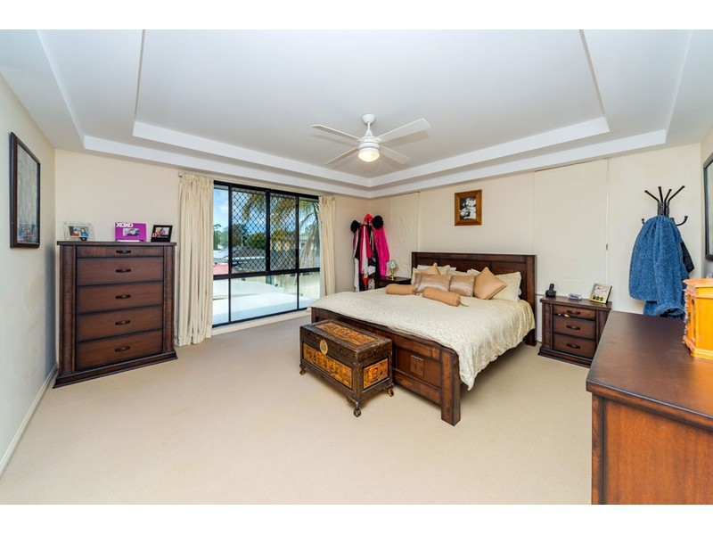 47 Ashgrove Avenue, Runaway Bay QLD 4216